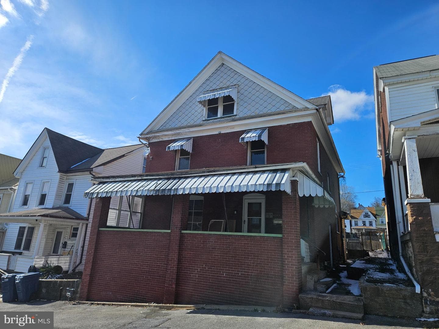 308 Cherry Avenue photo 3