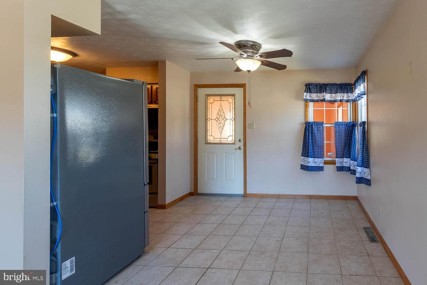 1818 Bell Avenue photo 13