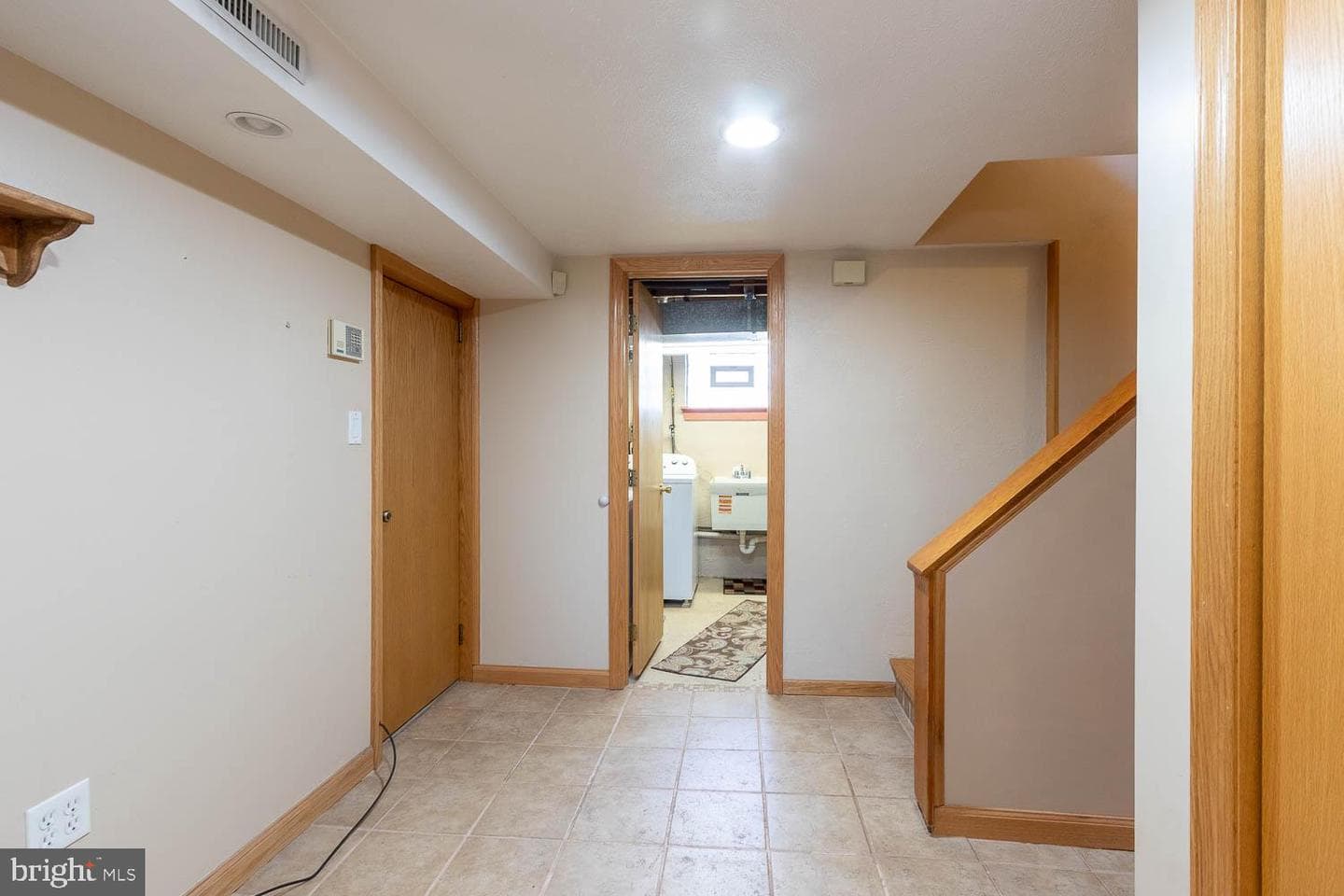 1818 Bell Avenue photo 23