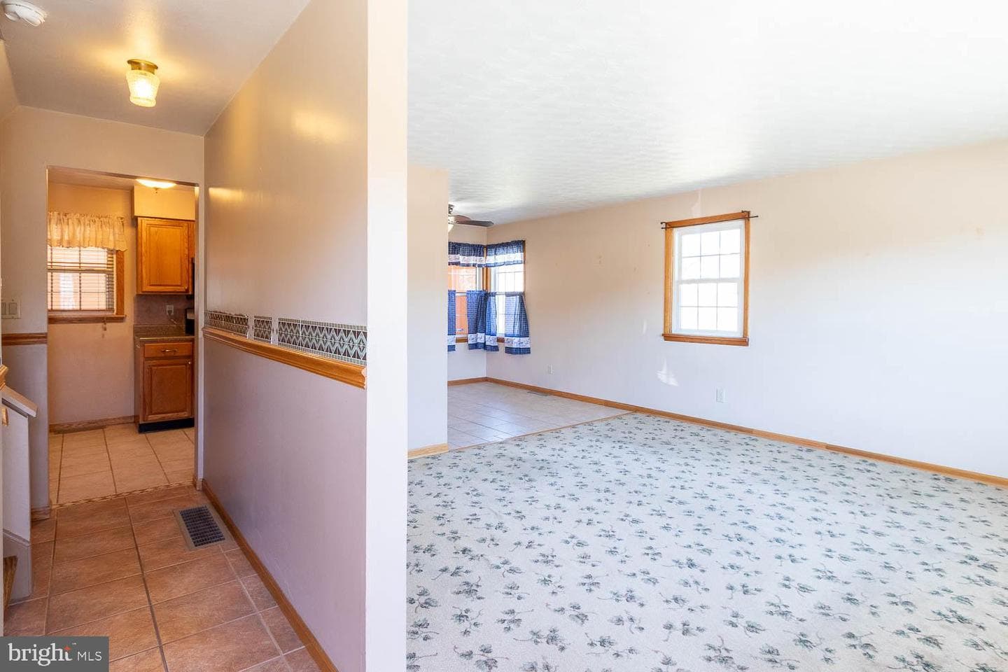 1818 Bell Avenue photo 9