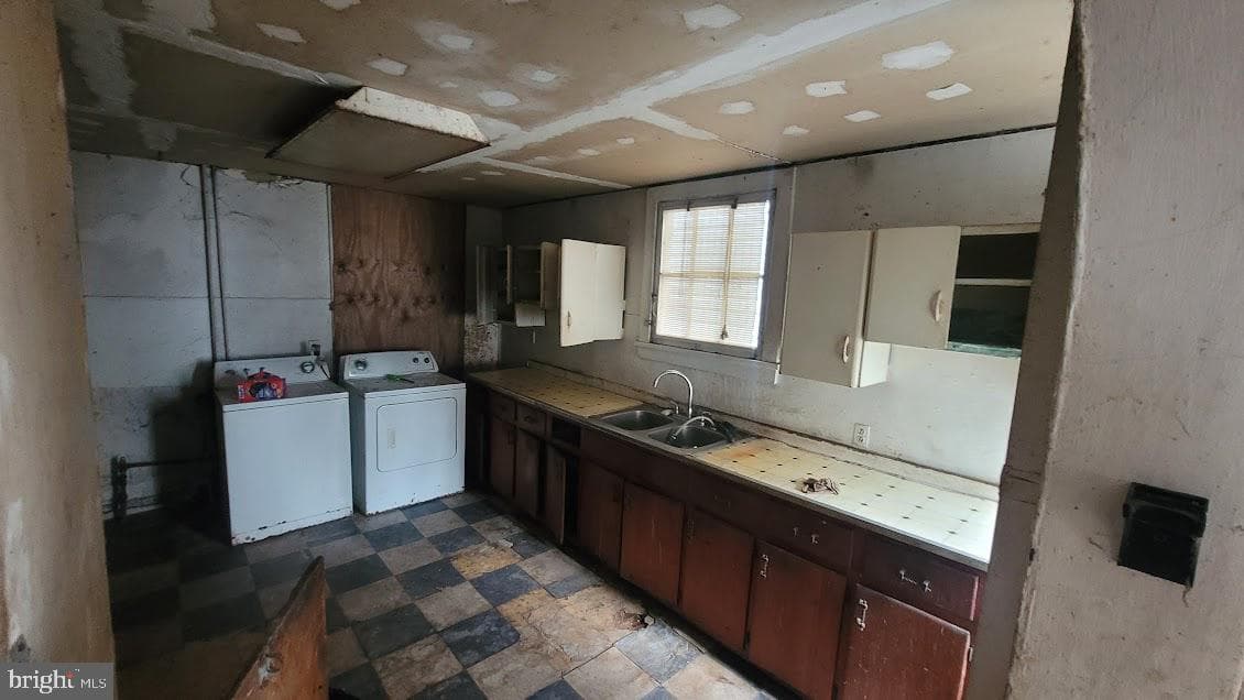 1406 Washington Avenue photo 3