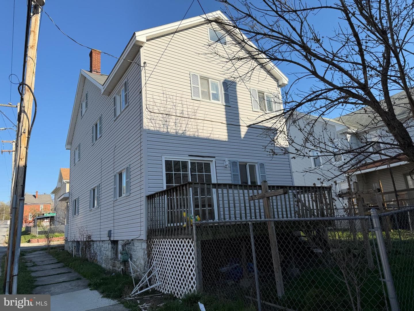 2323 W Chestnut Ave photo 8