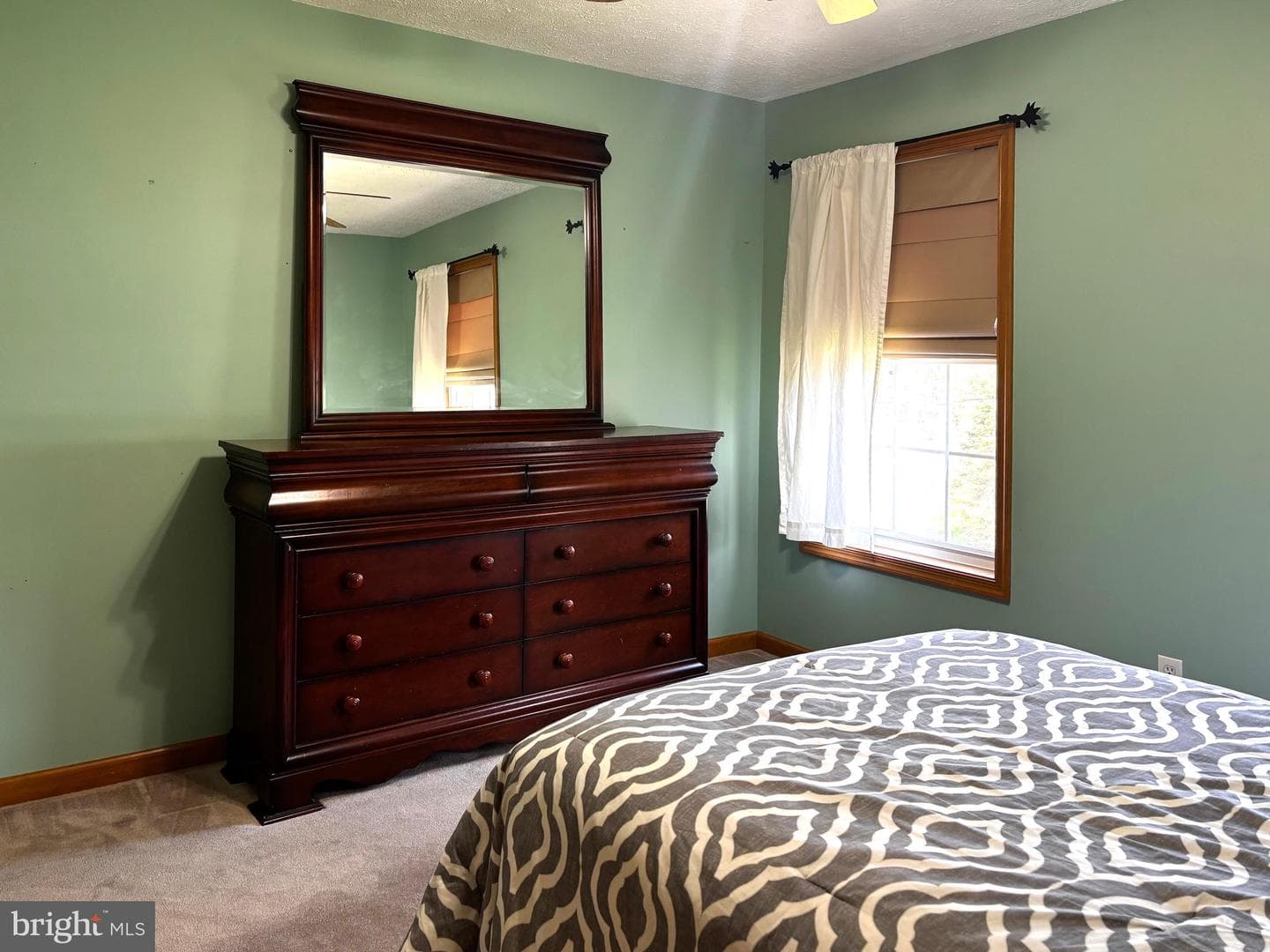 1500 Tyler Avenue photo 23