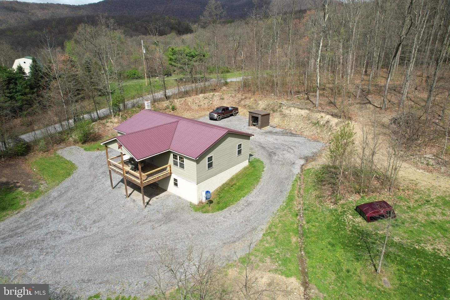 690 Gypsy Camp Hollow Road photo 32