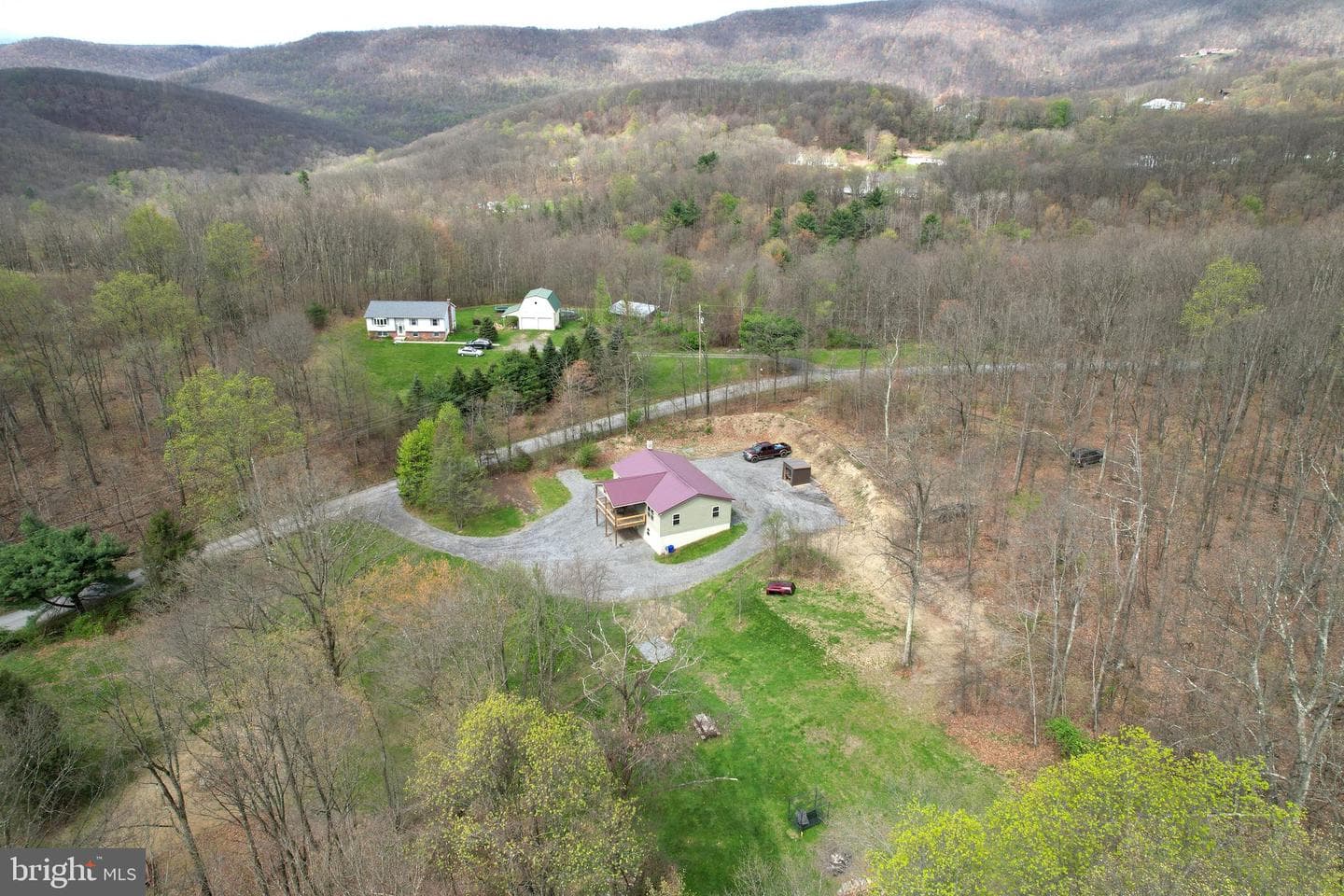 690 Gypsy Camp Hollow Road photo 35