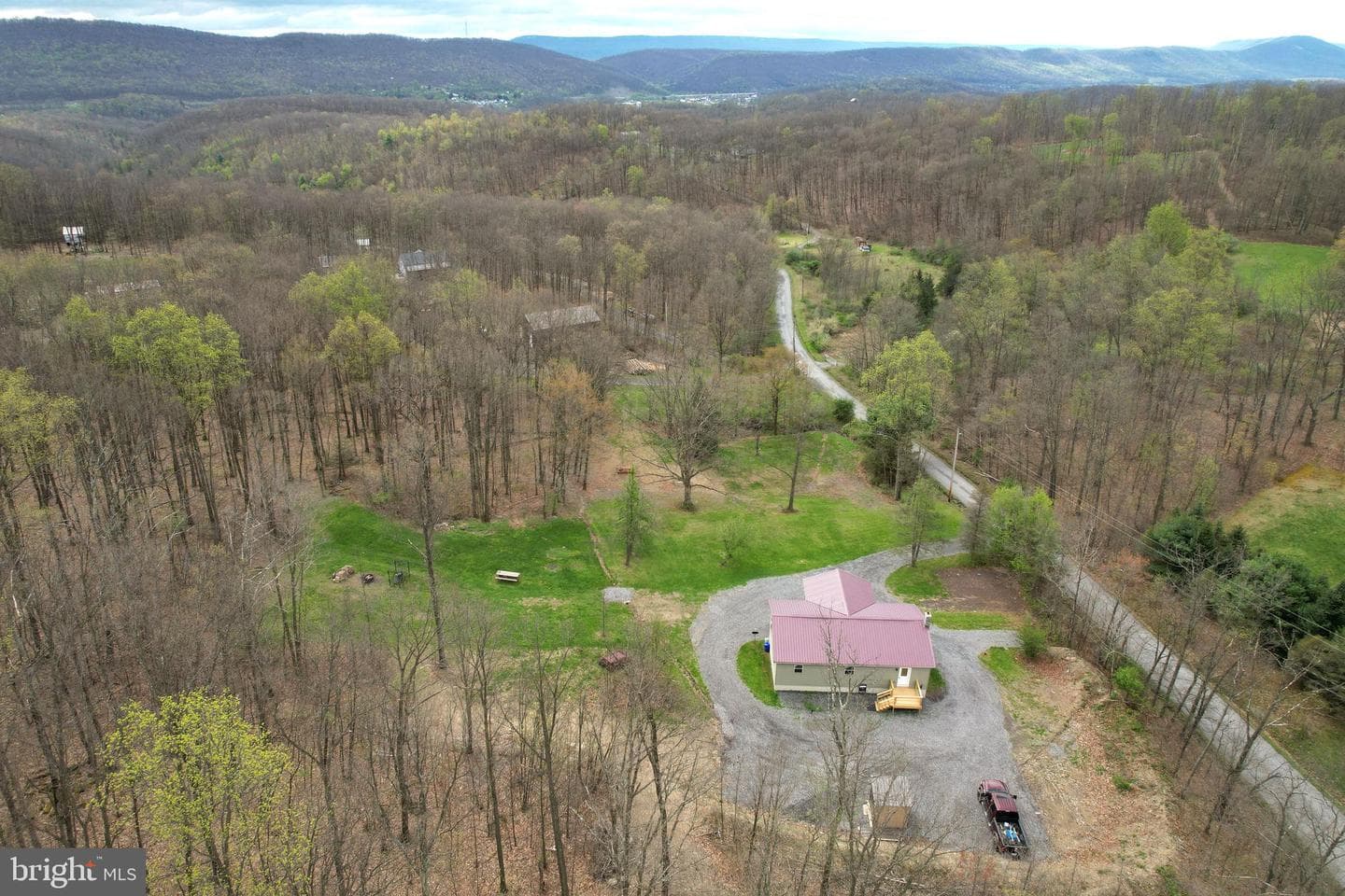 690 Gypsy Camp Hollow Road photo 37