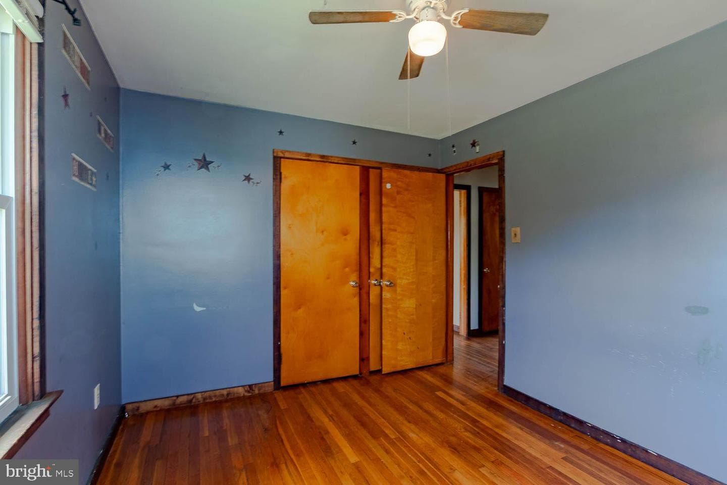 504 E Walton Avenue photo 15