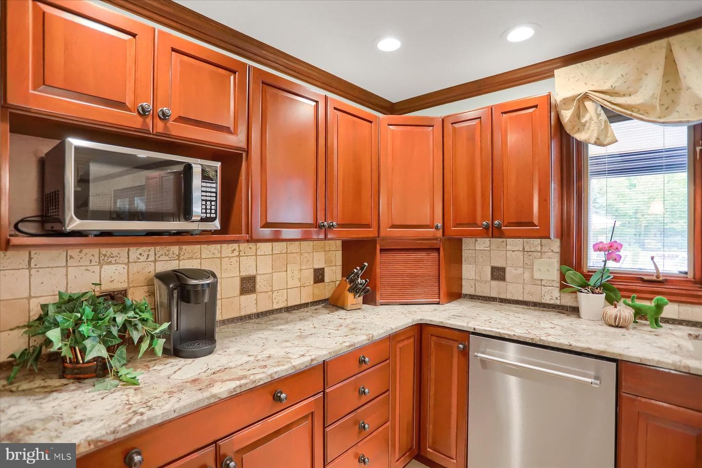1554 7th Street W photo 26