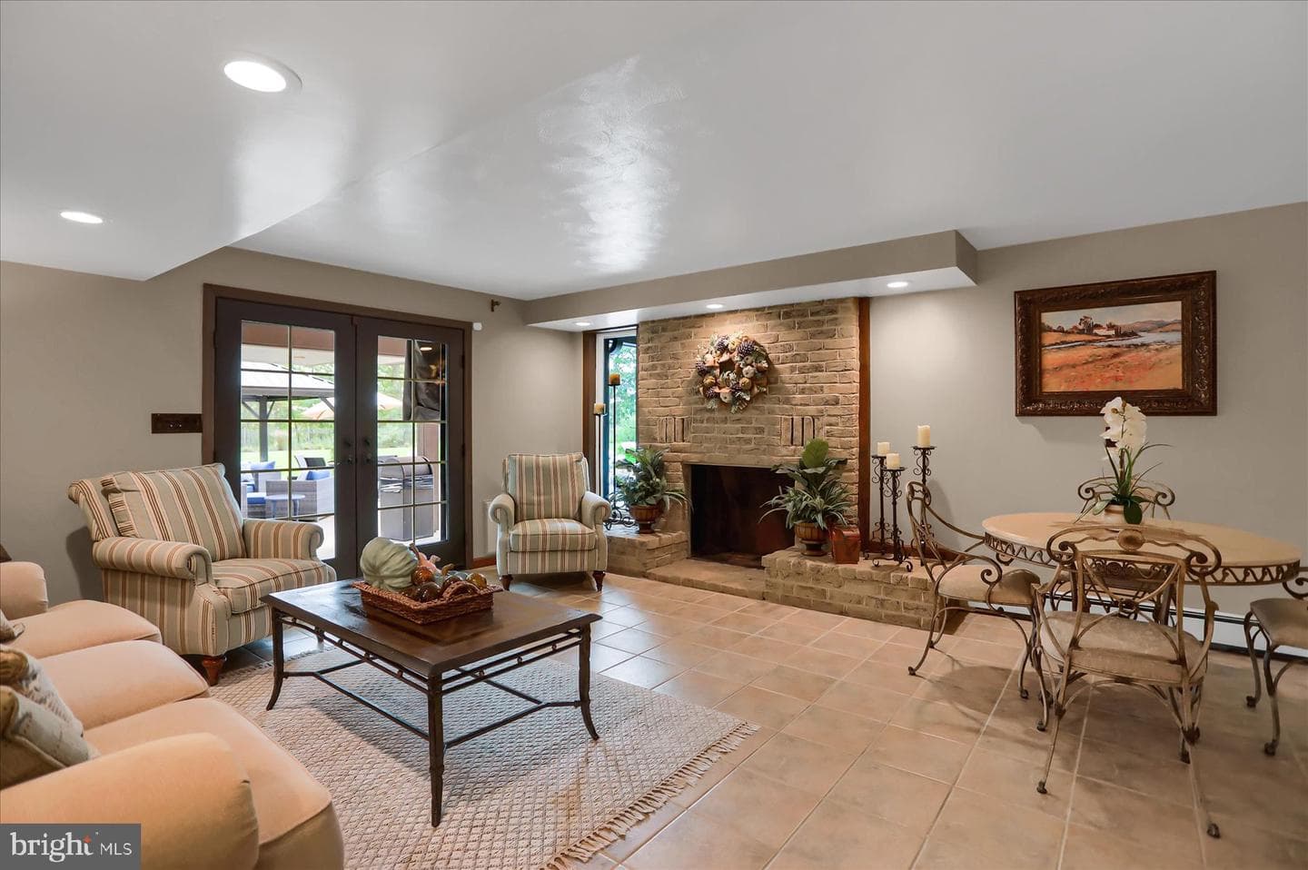 1554 7th Street W photo 29
