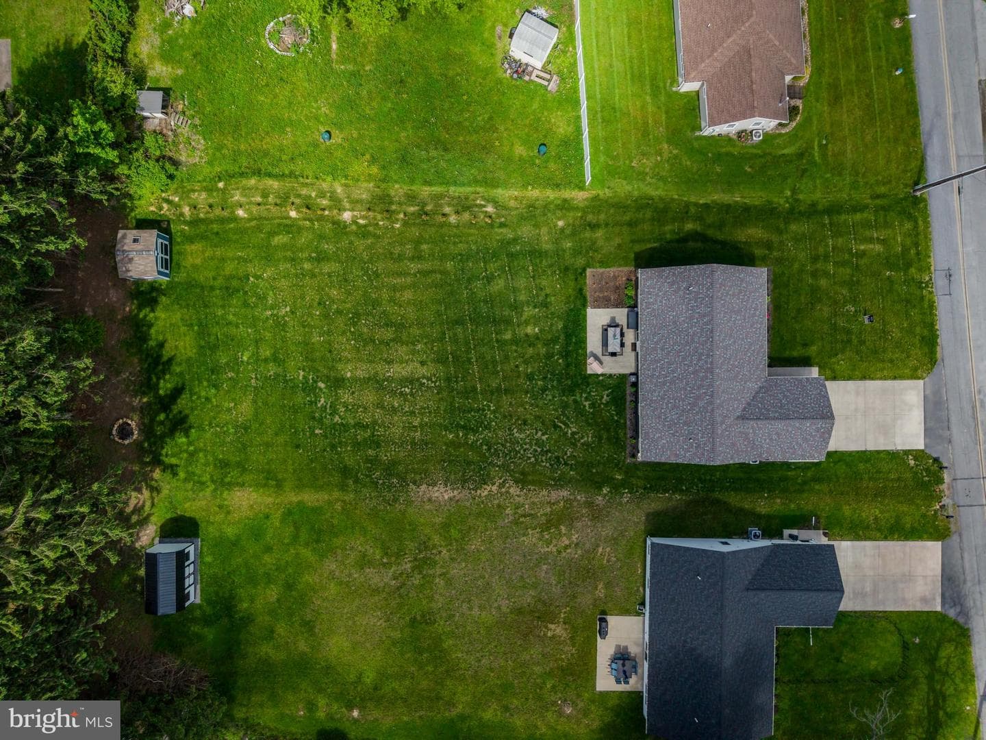 621 Lehigh Ln photo 38