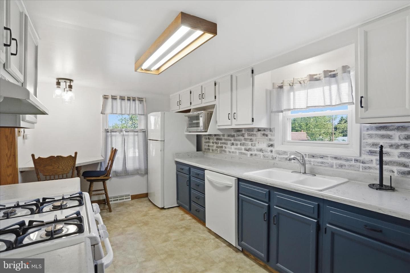 615 Jade Avenue photo 11