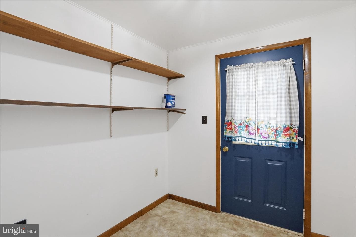 615 Jade Avenue photo 15