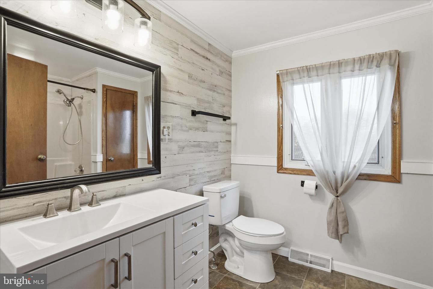 615 Jade Avenue photo 25