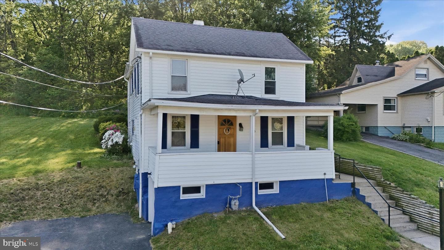 615 Jade Avenue photo 4