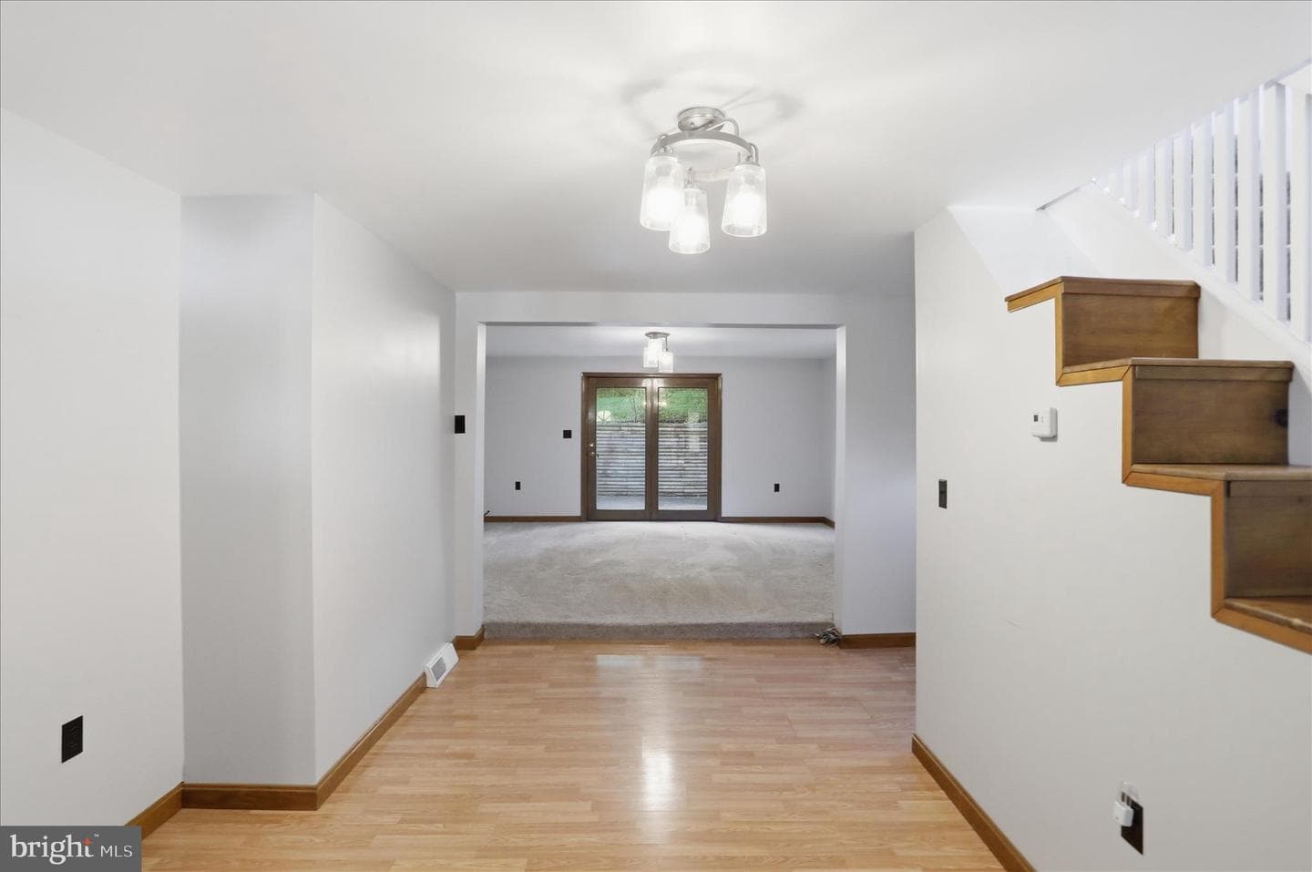 615 Jade Avenue photo 6