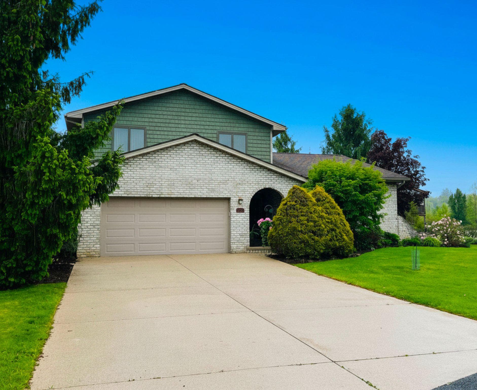 664 Aspen Lane