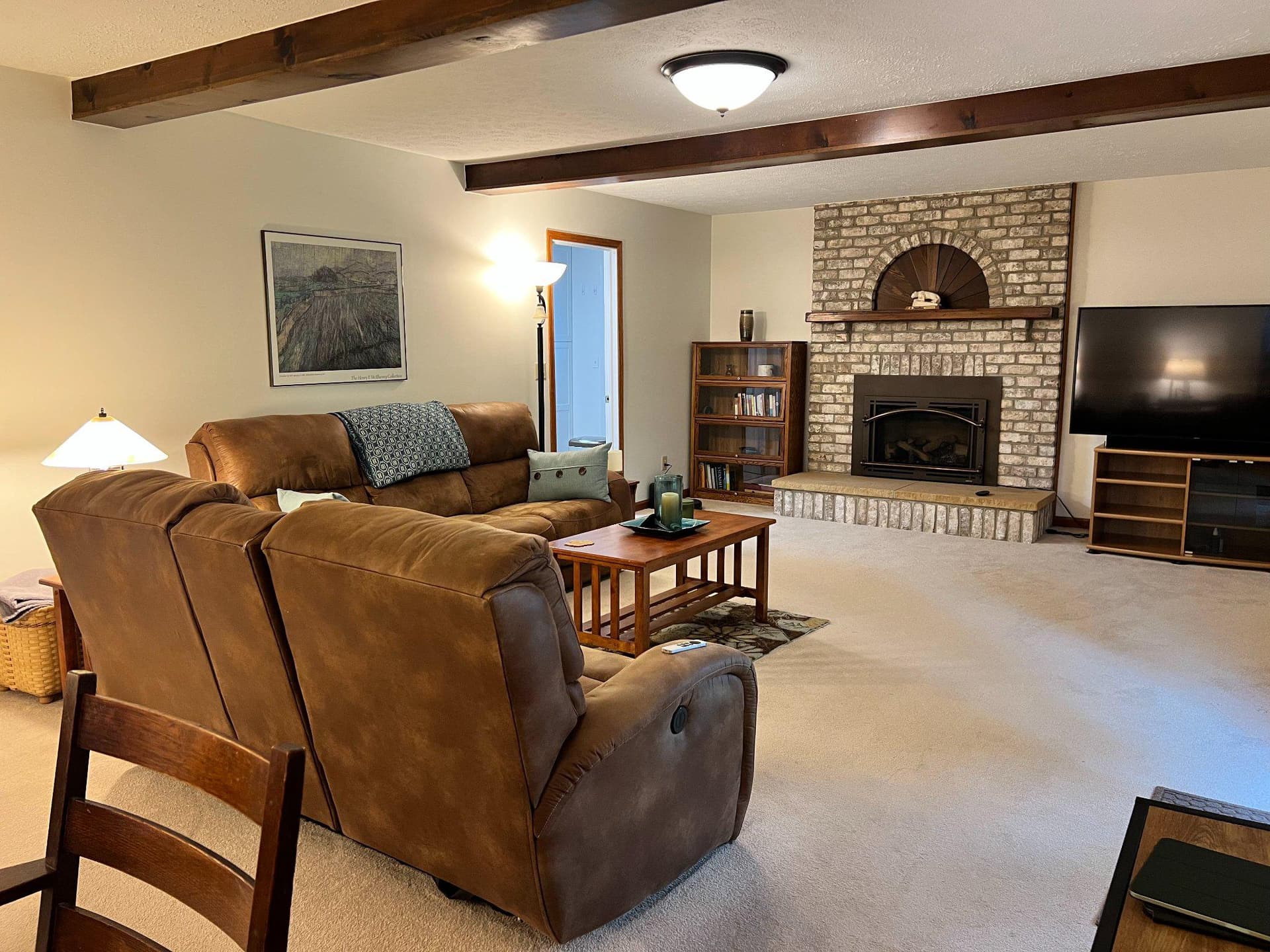 664 Aspen Lane photo 14