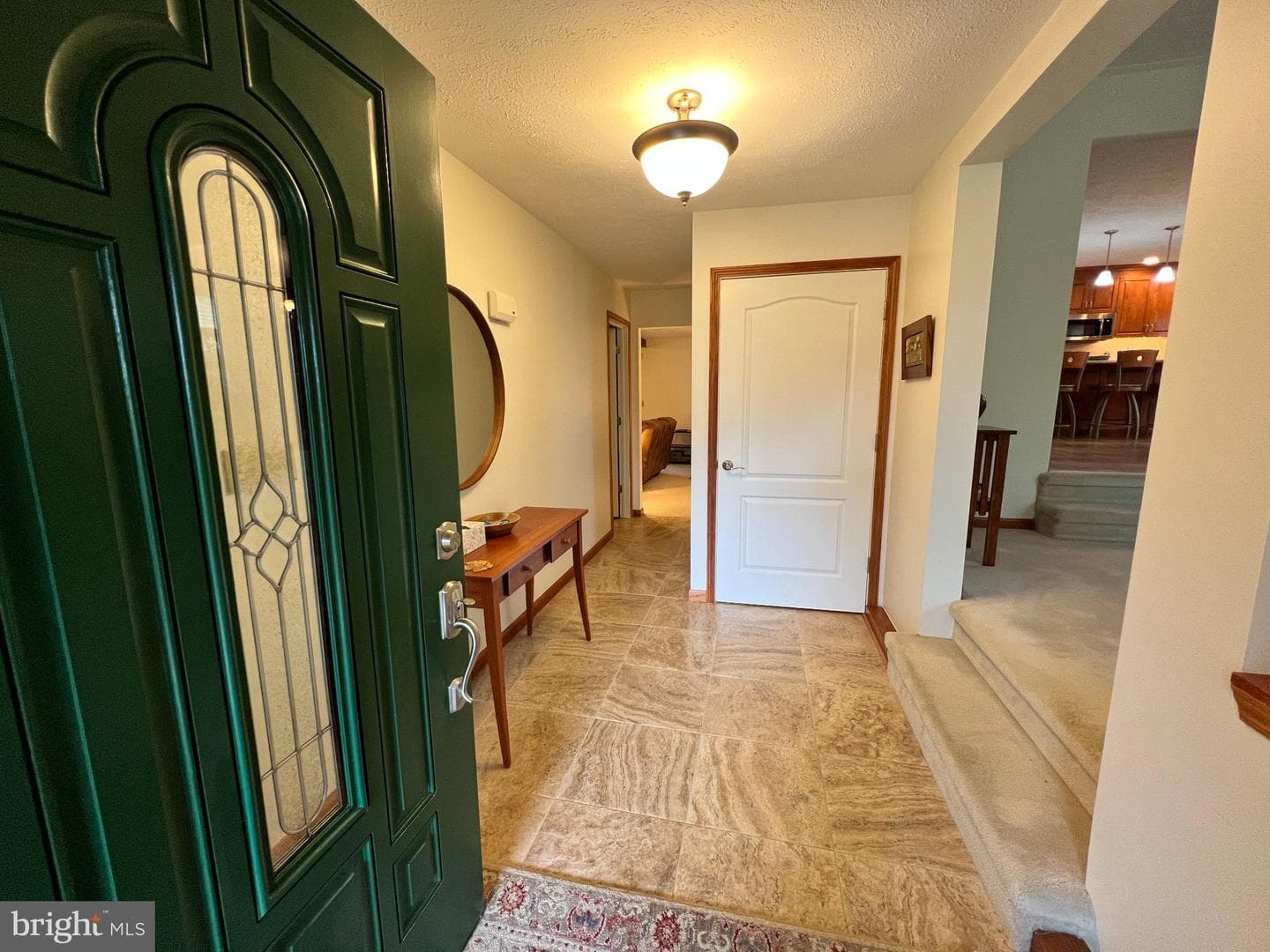664 Aspen Lane photo 3