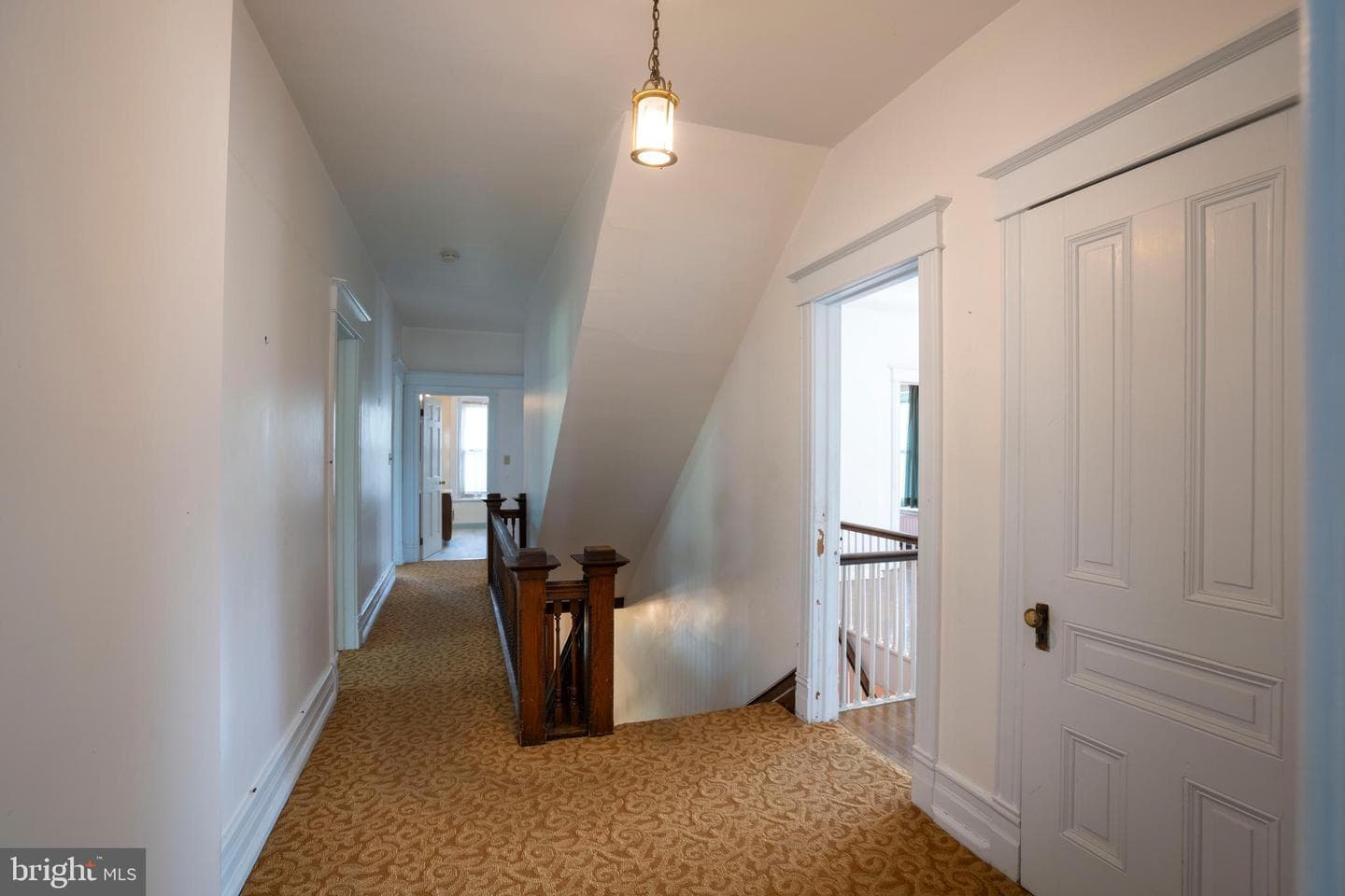 501 Walnut Street photo 29