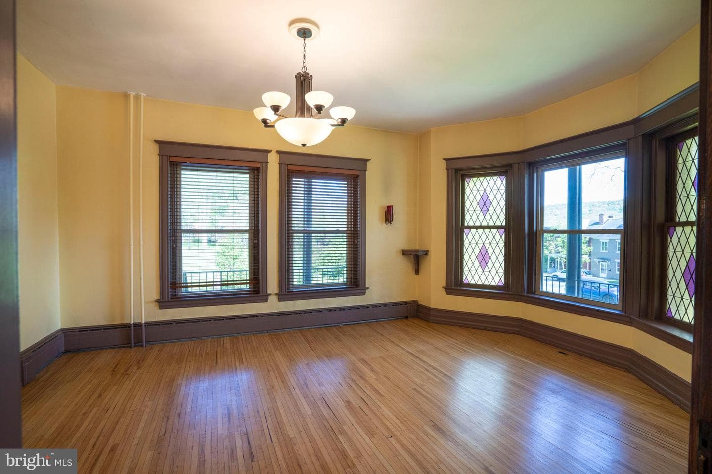 501 Walnut Street photo 8