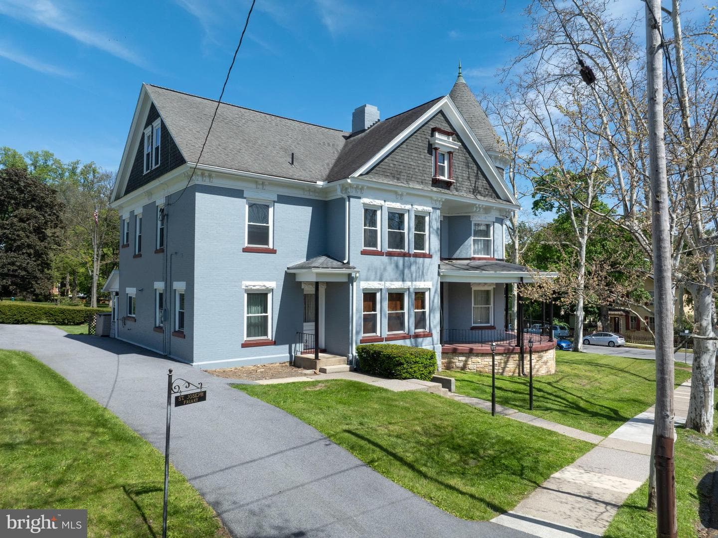 501 Walnut Street photo 87