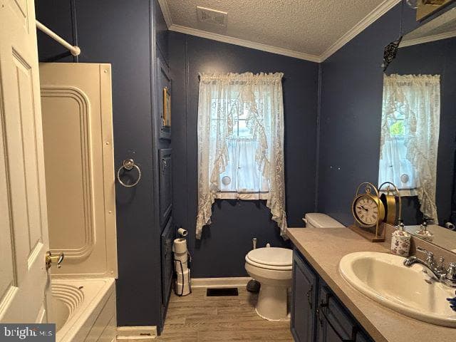 724 Maplewood Drive photo 11