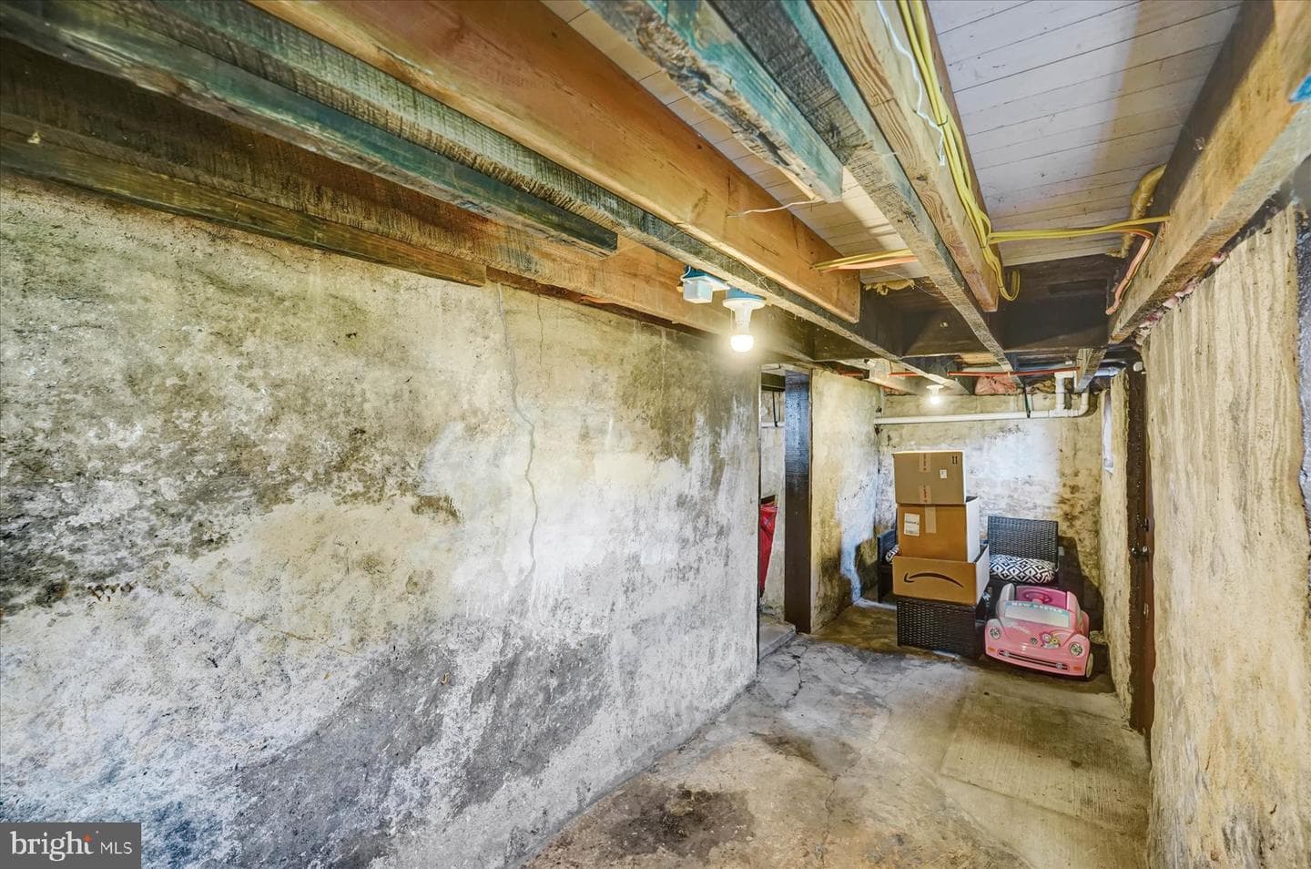 481 Park Ave photo 26