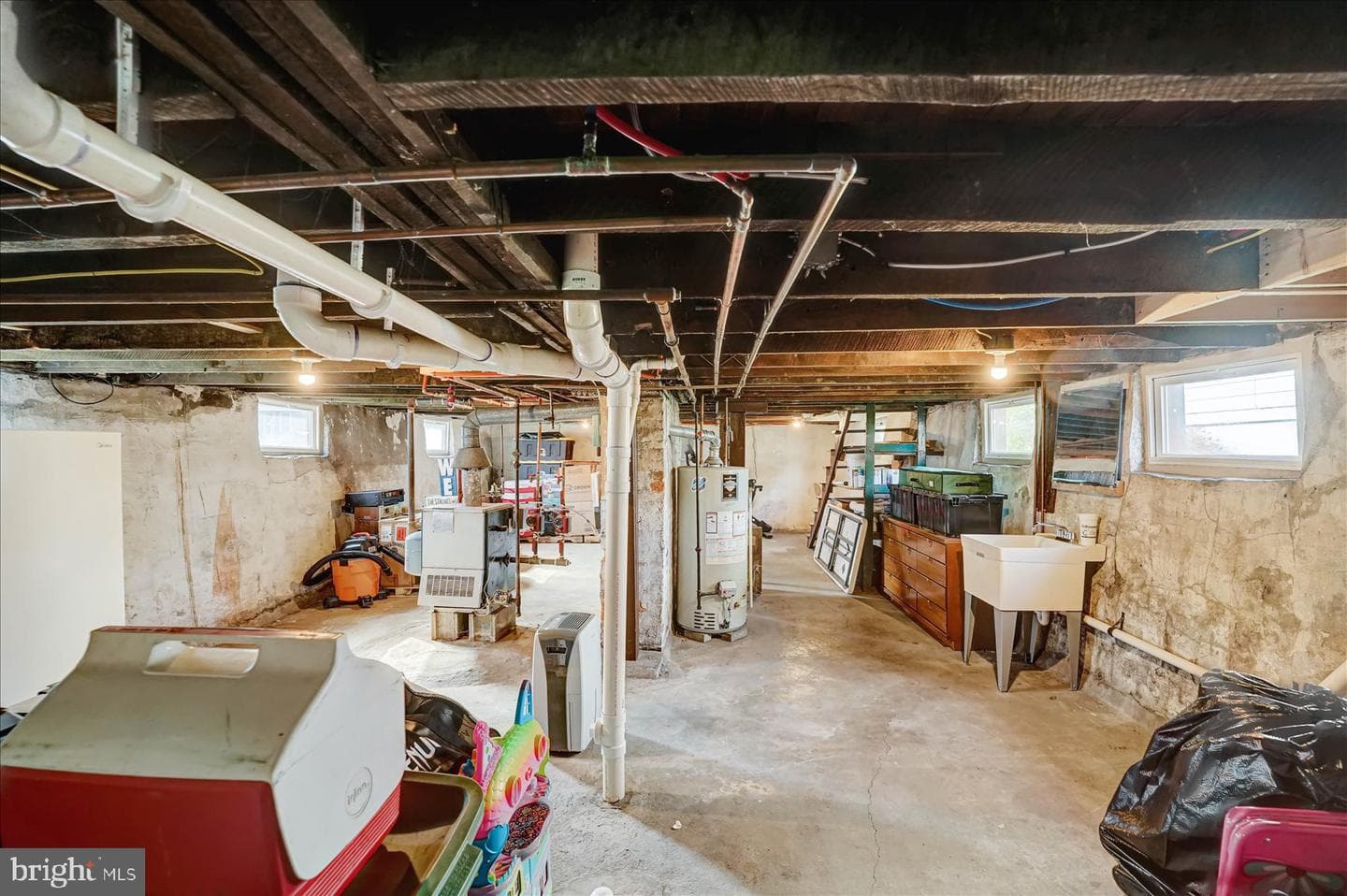 481 Park Ave photo 27