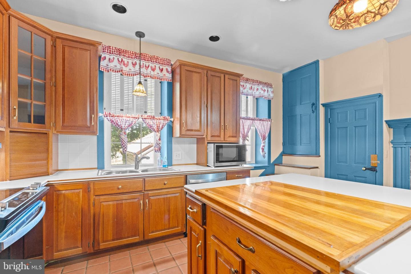 2877 Yellow Springs Drive photo 25
