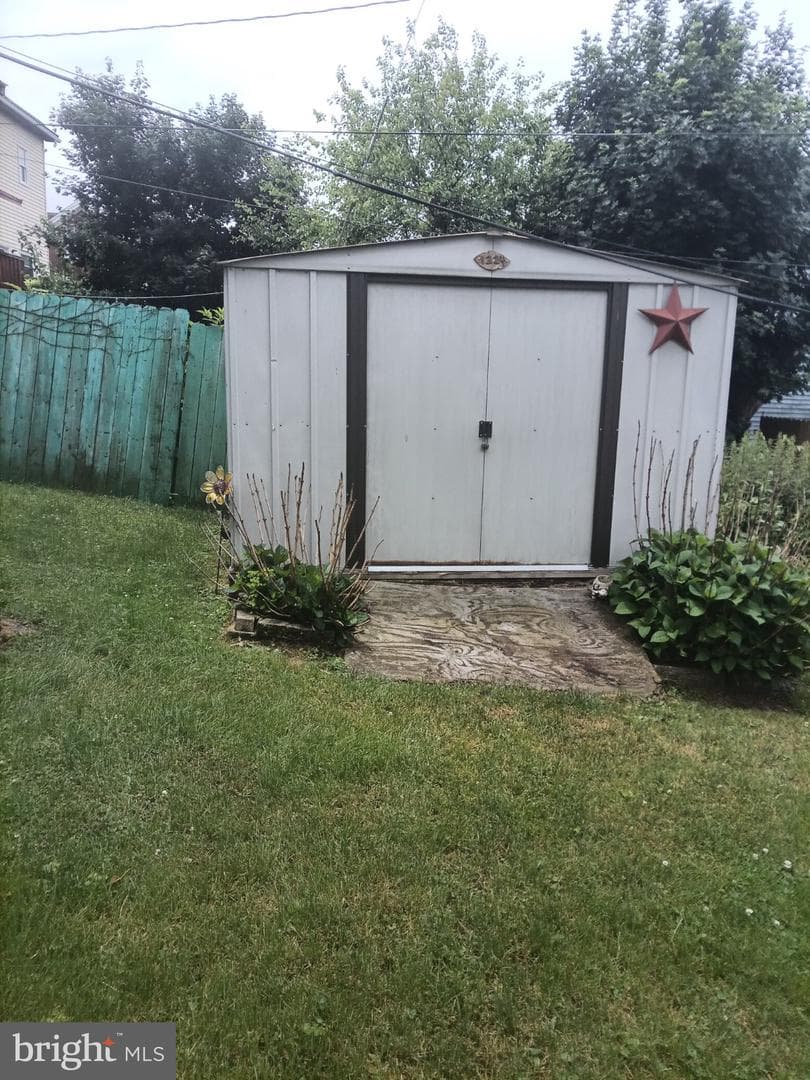 1224 3rd Avenue photo 4