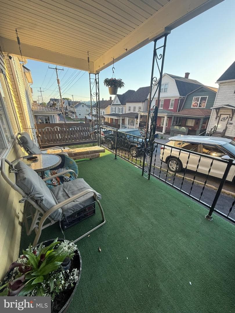 1417 3rd Avenue photo 19