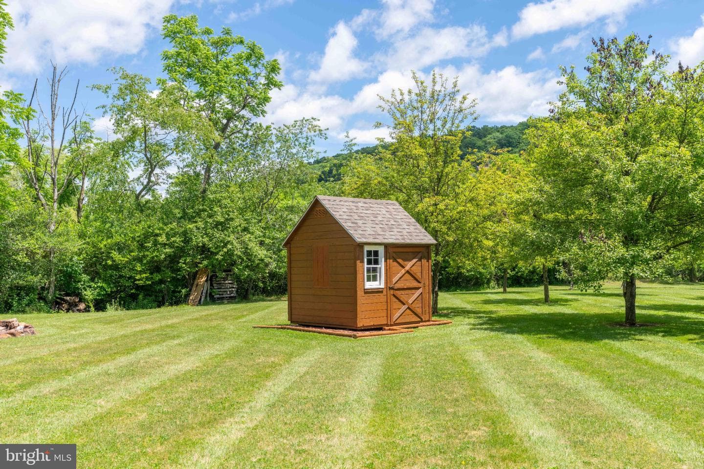 108 Susan Avenue photo 12