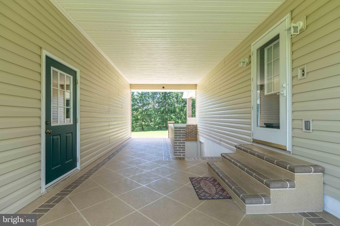 108 Susan Avenue photo 13