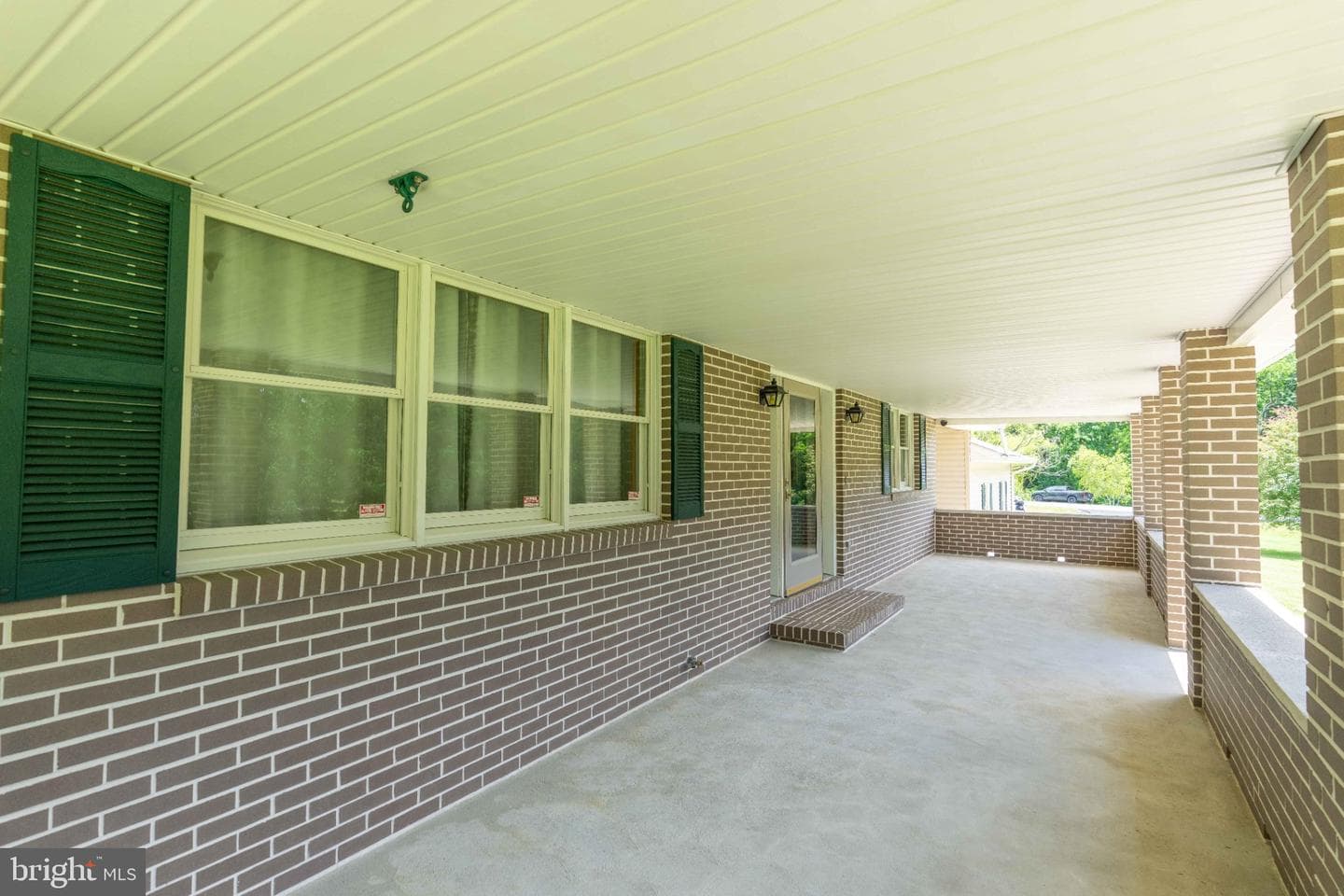 108 Susan Avenue photo 15