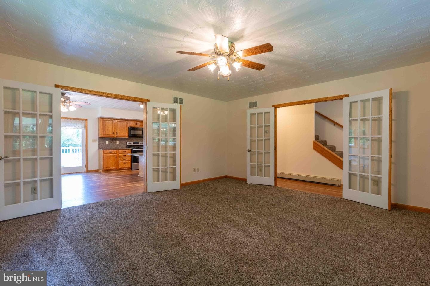 108 Susan Avenue photo 24