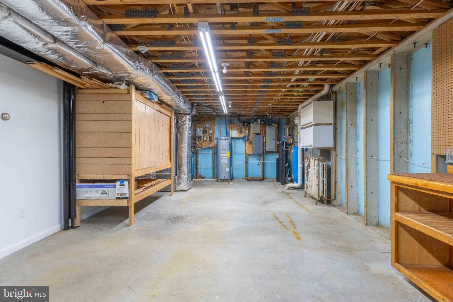 108 Susan Avenue photo 60