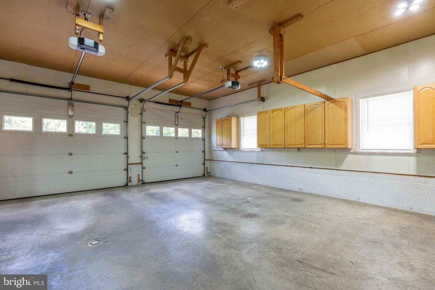 108 Susan Avenue photo 64