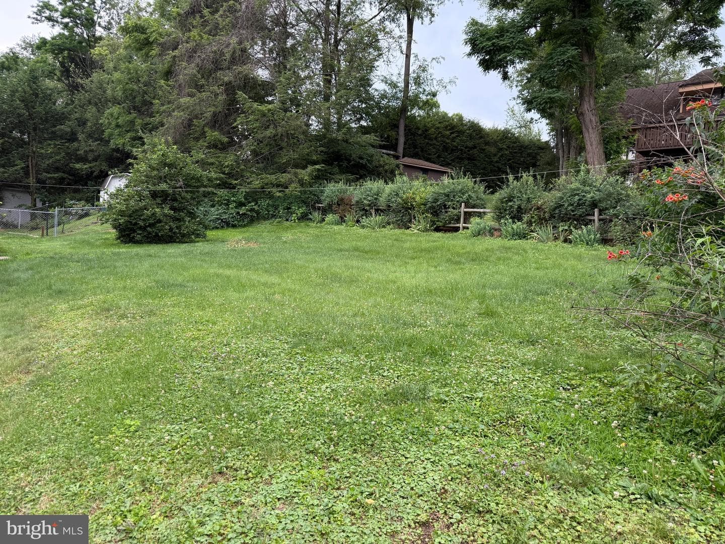 500 Ruskin Drive photo 4