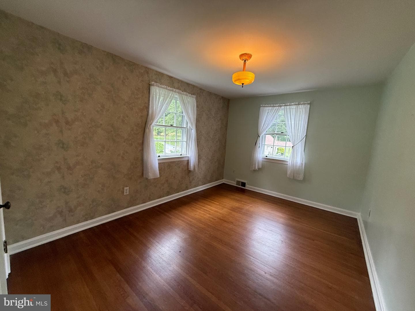 500 Ruskin Drive photo 40