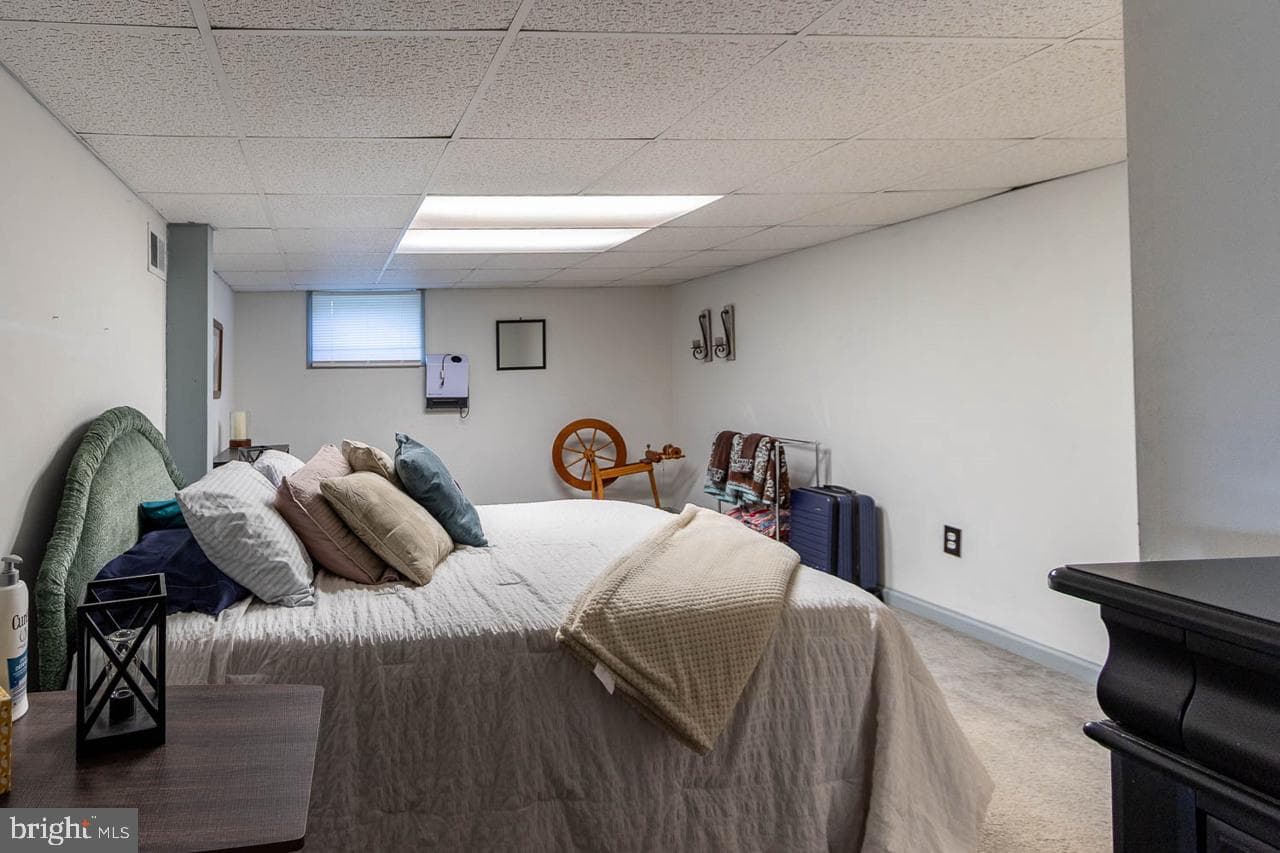 204 Oakdale Road photo 28