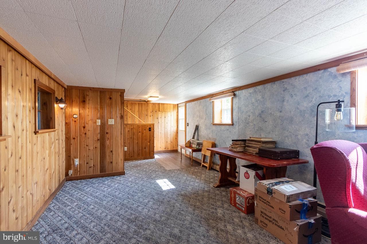204 Oakdale Road photo 31