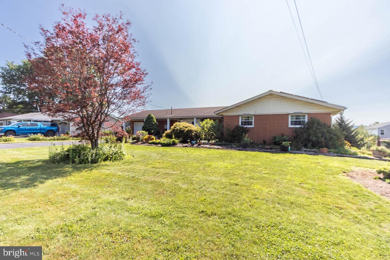 204 Oakdale Road photo 46