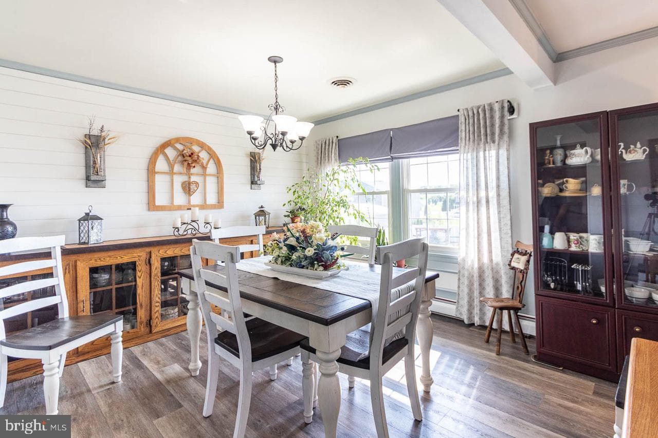 204 Oakdale Road photo 6