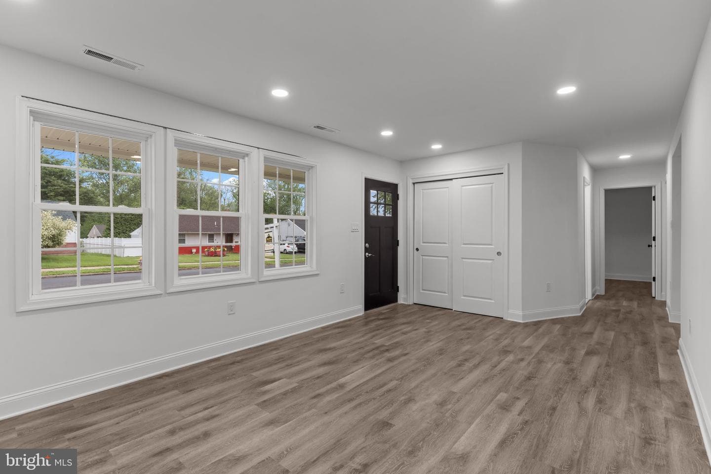 2764 Bellview Drive photo 5