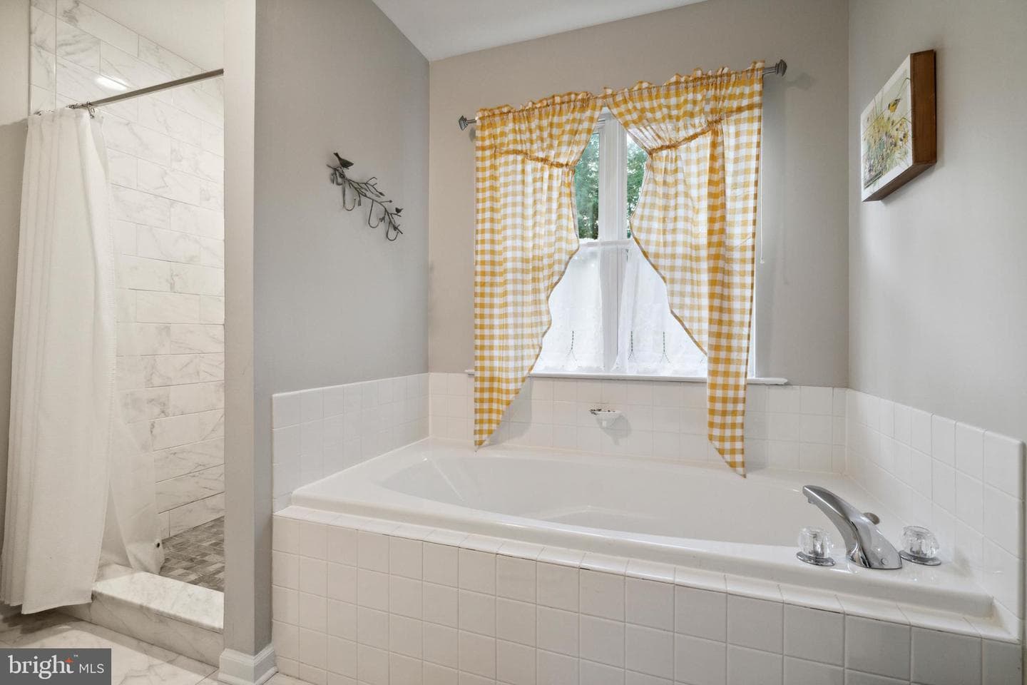 1416 Valley View photo 28