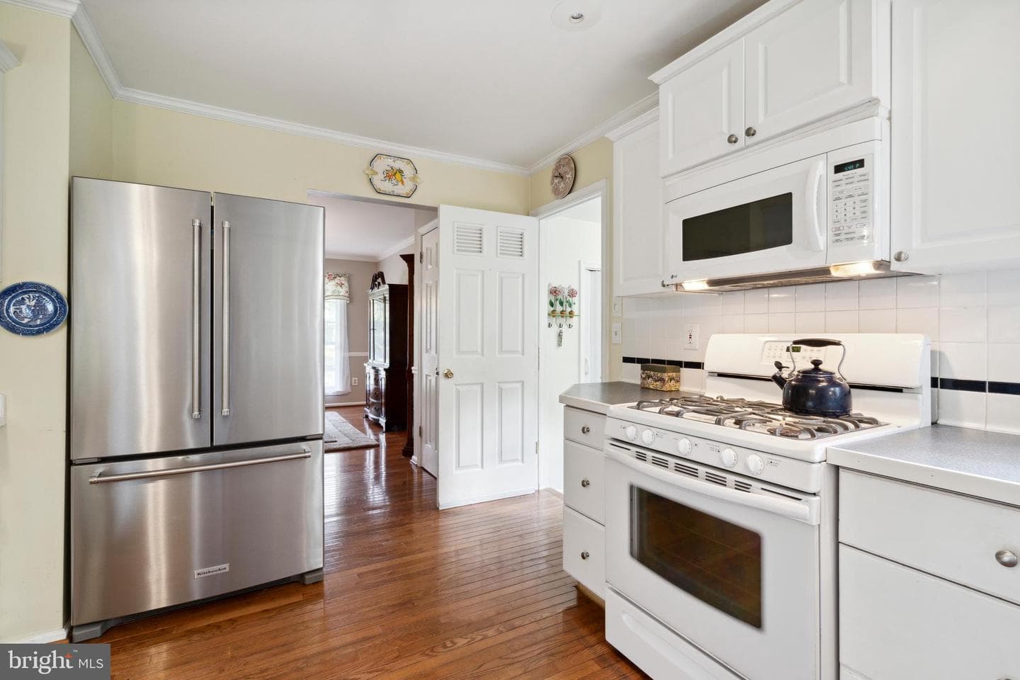 1416 Valley View photo 4