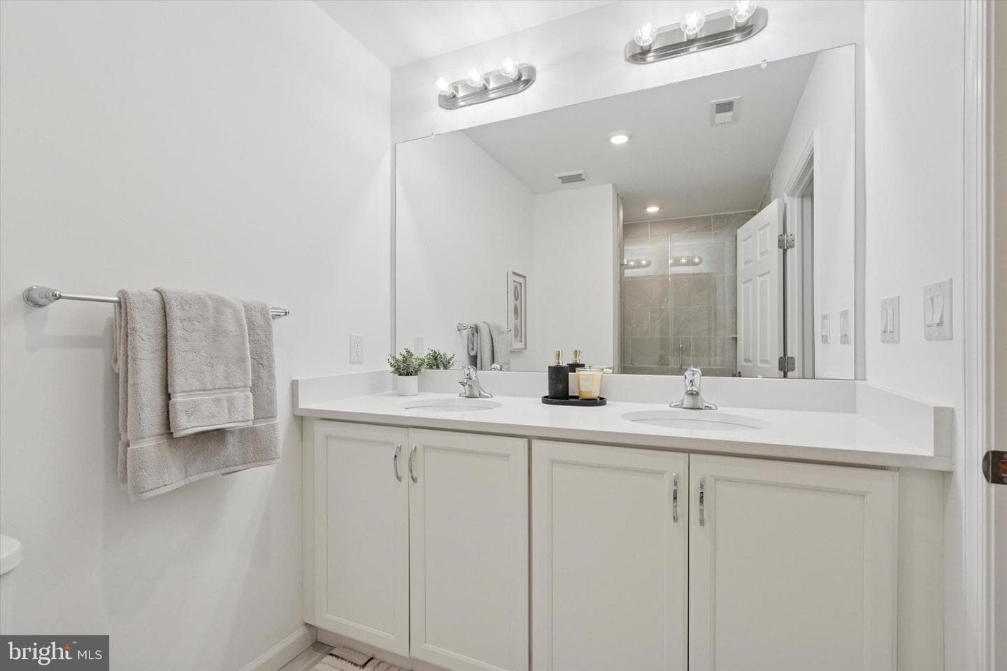 16231 River View Drive photo 7