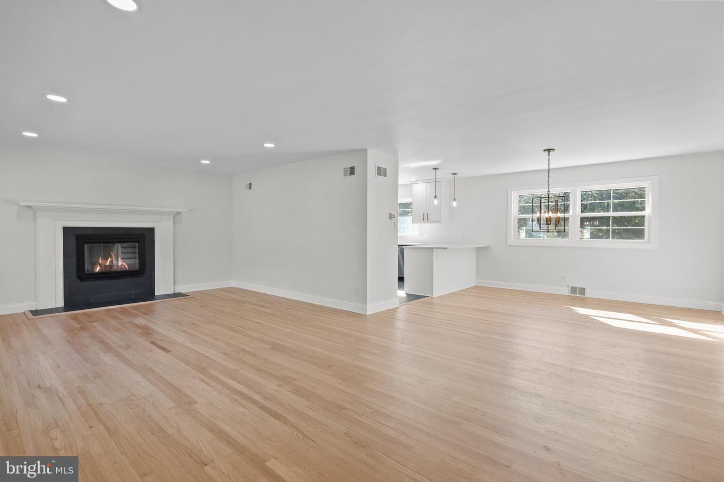 1221 Yardley Road photo 2