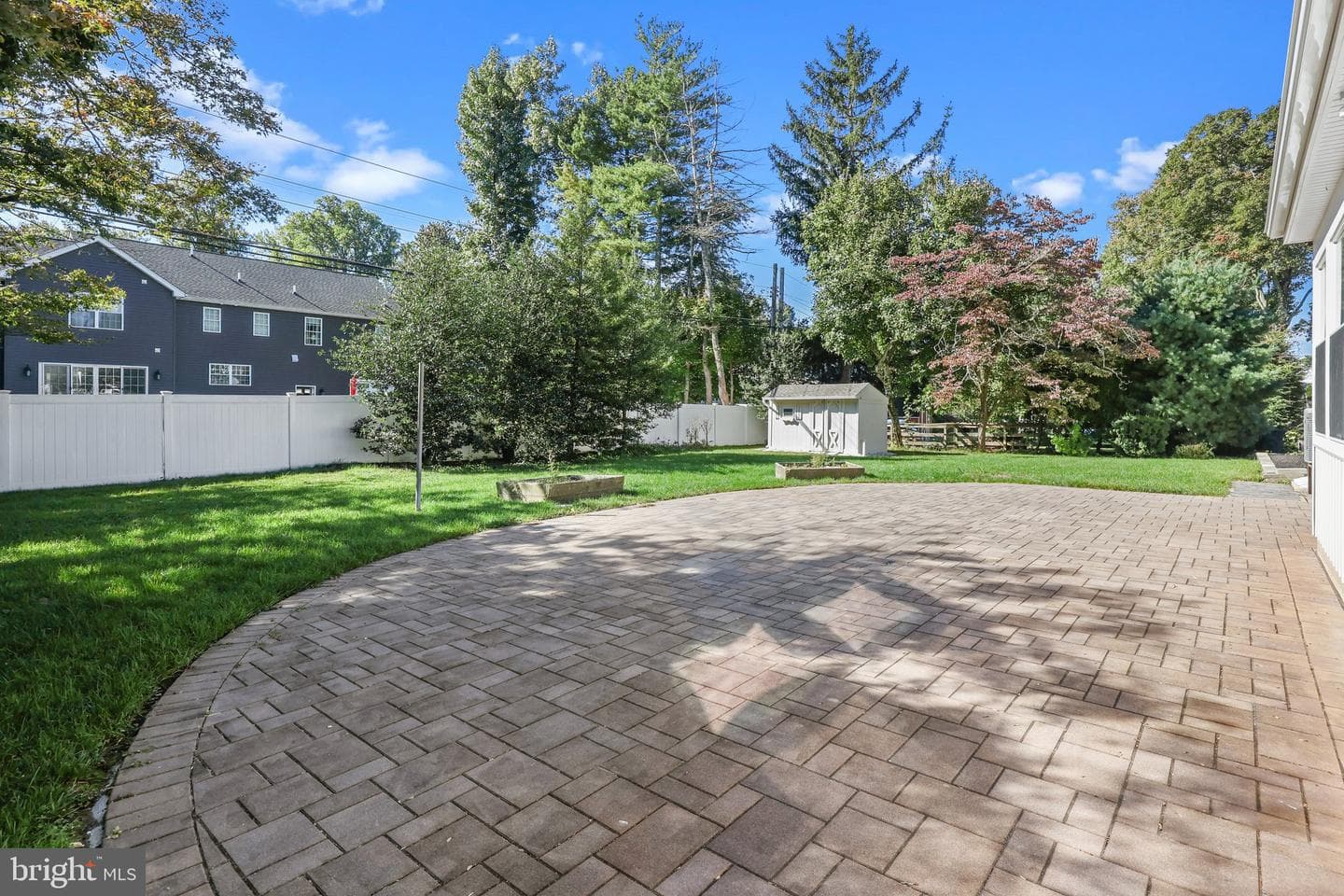 1221 Yardley Road photo 27