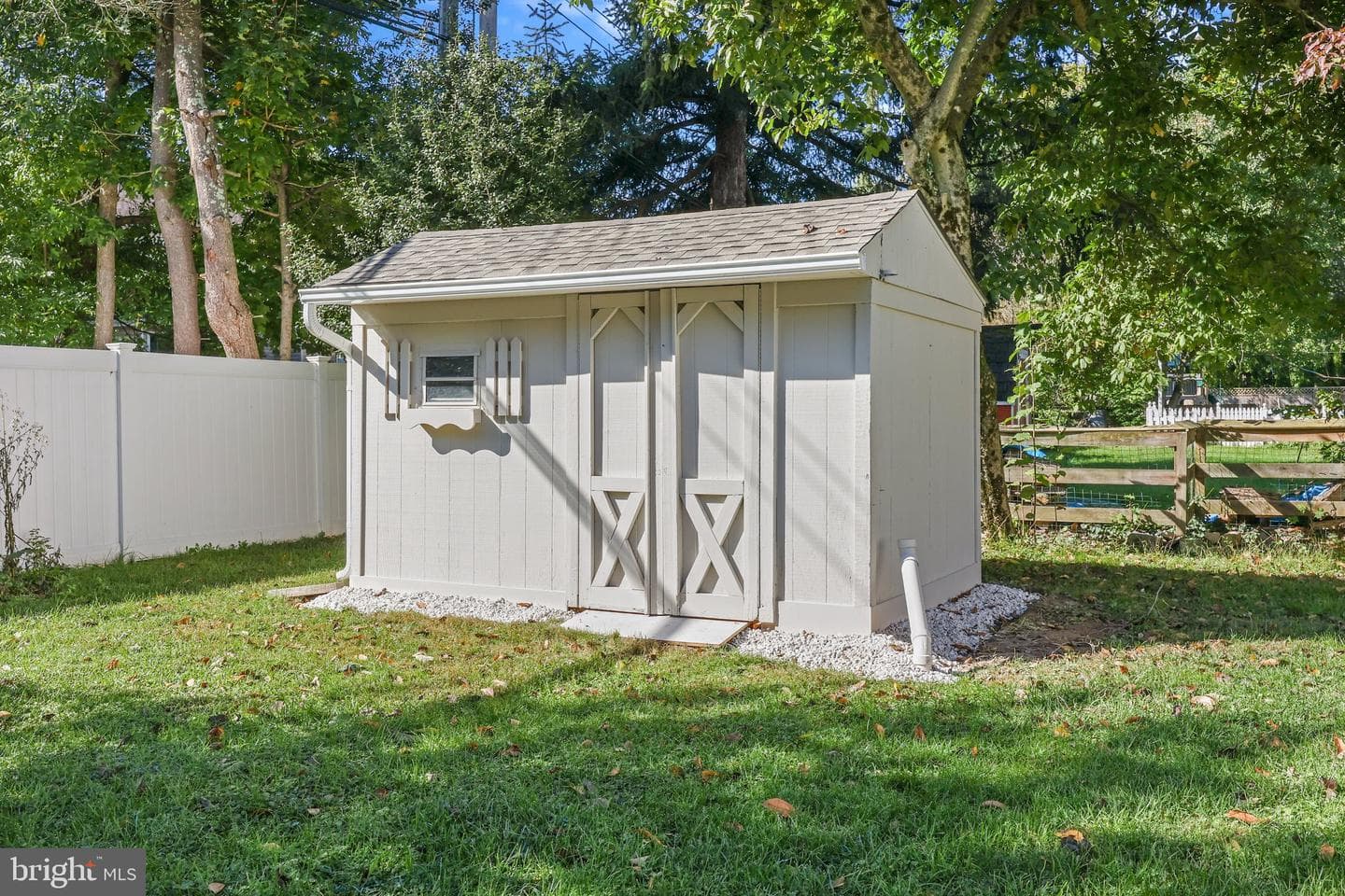 1221 Yardley Road photo 31
